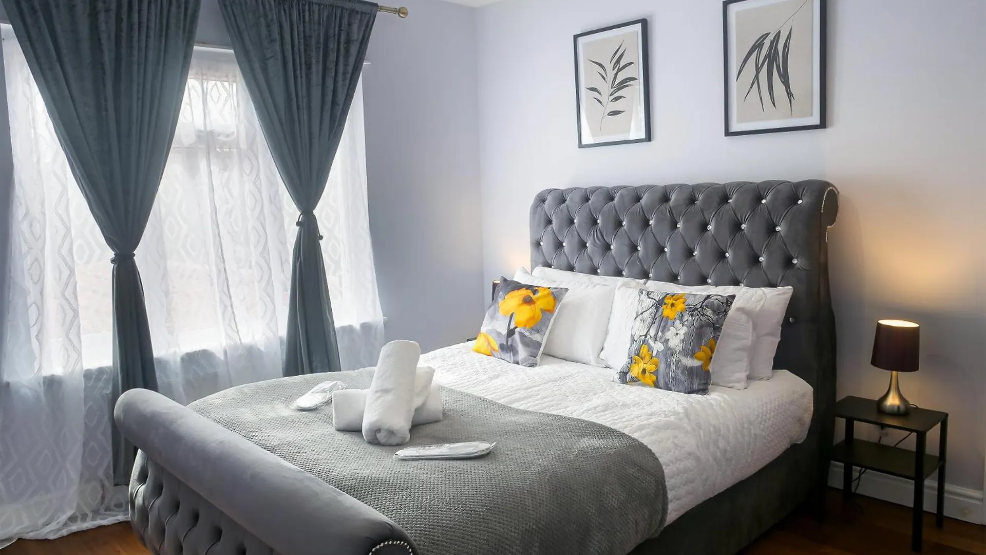 Royal Luxe 6 Bed House In London Apartment Bexleyheath